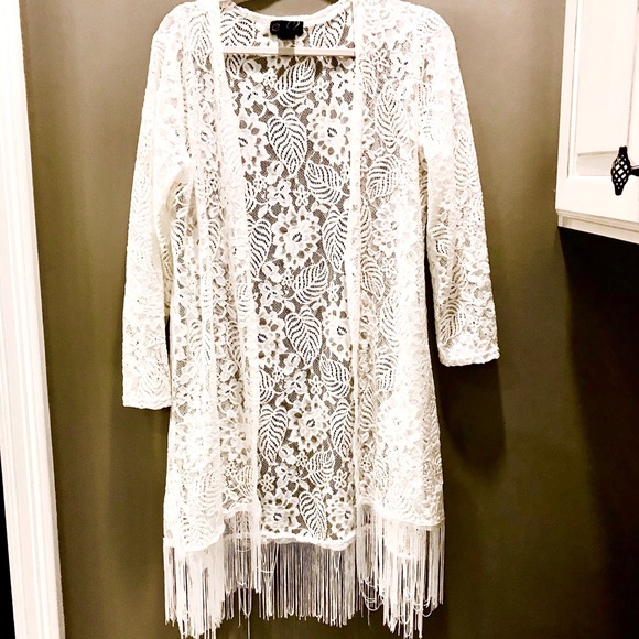 Sweaters - White Lace Fringe Open Jacket XL
